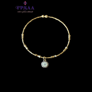 Sweet and trendy! This necklace is cast in silver-tone metal with a heart pendant